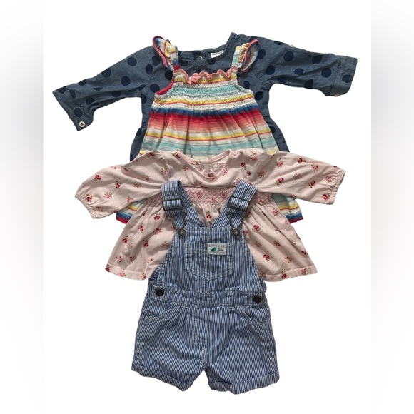 Bundle of 4 Baby Girl 0-3 Months - Picture 2 of 14